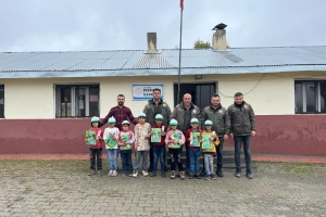 Derneğimiz üyelerinden öğrencilere orman sevgisi