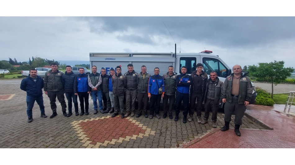  MESLEKTAŞLARIMIZA DEPREMDE HAFİF ARAMA VE KURTARMA EĞİTİMİ