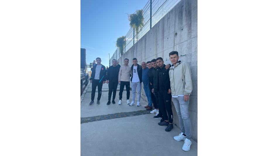 Adaların her zaman yanındayız