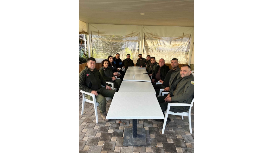 OMMD Genel Başkanı İbrahim UYSAL ve Dernek Avukatı Nazlı ÖZÇANAK Üyelerle Bir Araya Geldi