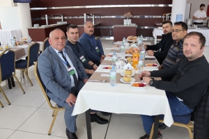 Genişletilmiş Başkanlar Kongresi: İlk Gün Notları