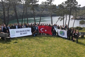 Hamsilos Tabiat Parkına Katılımcılar Eşliğinde Yürüyüş Gerçekleştirildi