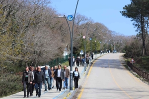Hamsilos Tabiat Parkına Katılımcılar Eşliğinde Yürüyüş Gerçekleştirildi