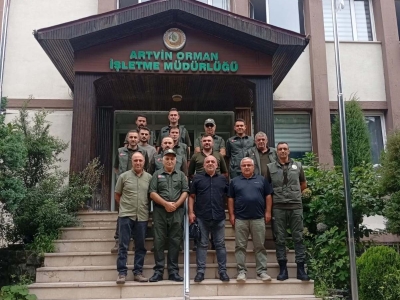 Orman Muhafaza Memurları Derneği Genel Başkanı İbrahim UYSAL, Artvin’de Üyelerle Bir Araya Geldi