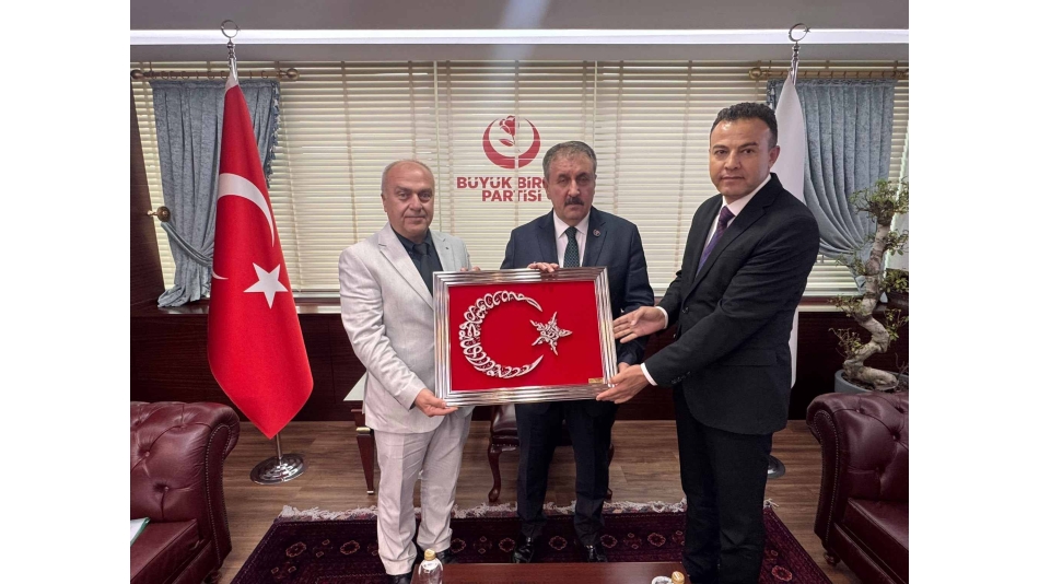 Orman Muhafaza Memurları Derneği Heyetinden Büyük Birlik Partisi Genel Başkanı Mustafa DESTİCİ'ye Ziyaret